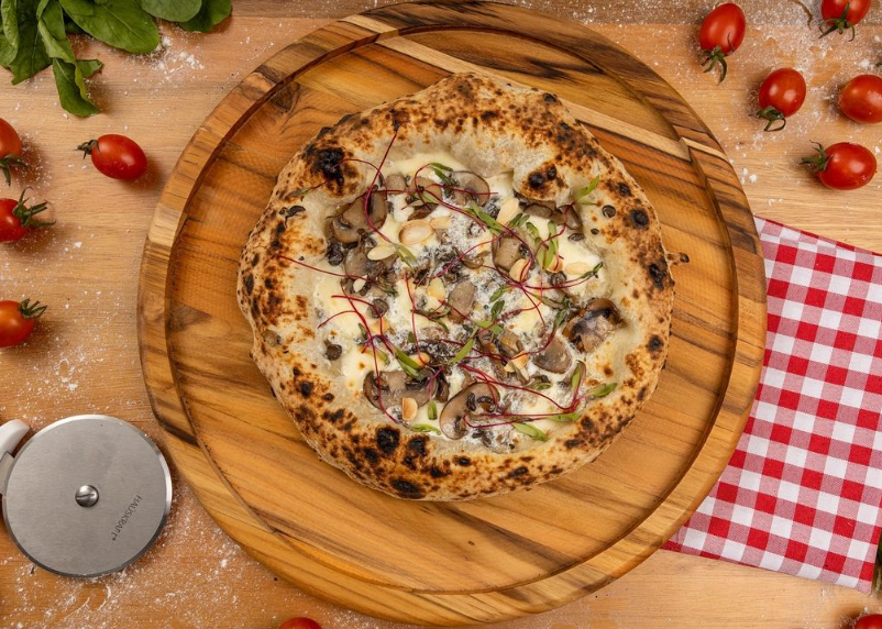 Da Luigi Pizzaioli Pizza Napoletana Portuguesa